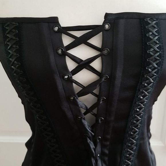 Charlotte Russe, NWT, black corset, size L, snap back, tie front, Y2K, Brittany - Picture 8 of 16